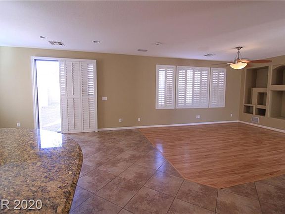 4th image of 4338 Oasis Valley Ave