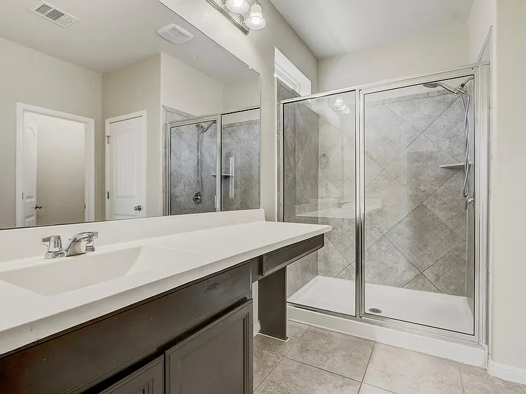 356 Quarry Ln — Photo 18