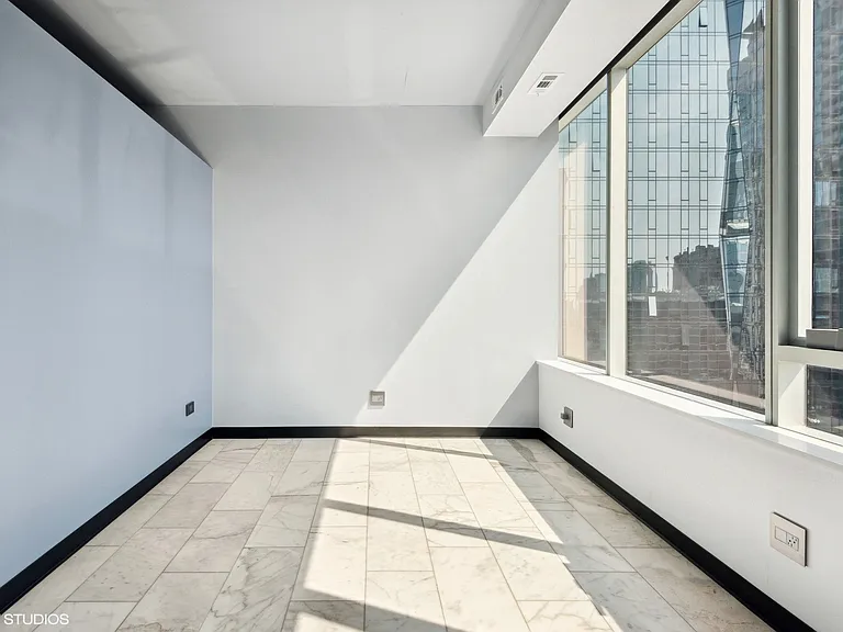 1345 S Wabash Ave #1511 — Photo 3