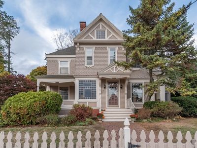 50 Park St, Haverhill, MA, 01830