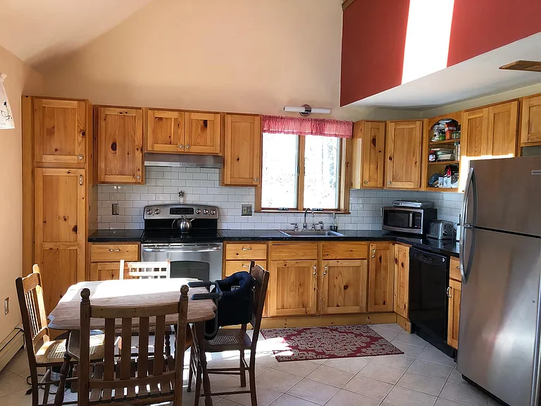 432 Washington St — Photo 5