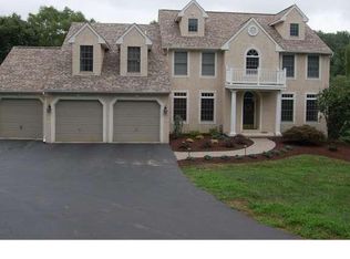 17 Memel Dr, Thornton, PA 19373