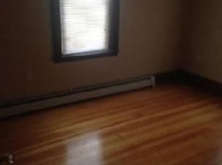 122 2nd St, Medford, MA 02155