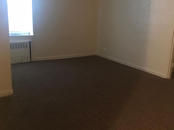 3rd image of 2385 Barker Ave APT 2V
