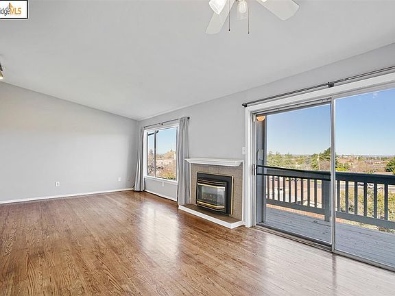 3rd image of 4003 Del Favero Dr