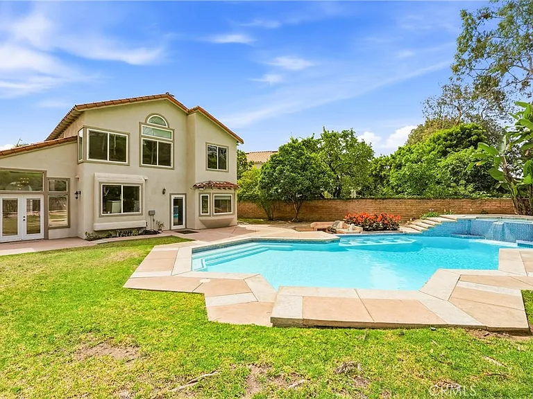 23302 Vista Carillo — Photo 44