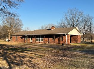 22780 Aes Rd, Spiro, OK 74959
