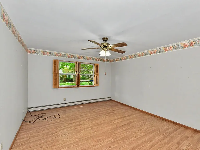 5700 W Wahner Ave #101 — Photo 5
