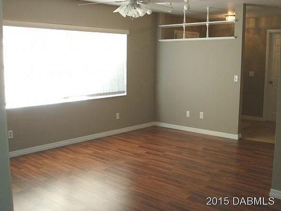 5th image of 1101 Wild Holly Dr