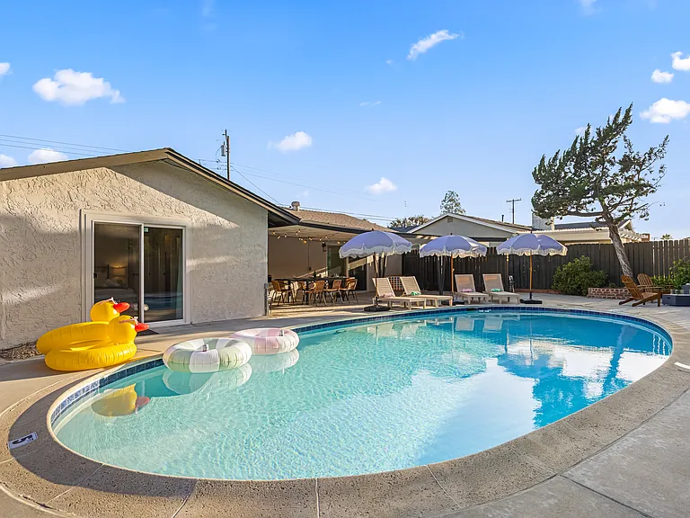 8202 Beaver Lake Dr — Photo 57