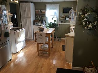1149 Bon Air Dr, Sharon, PA