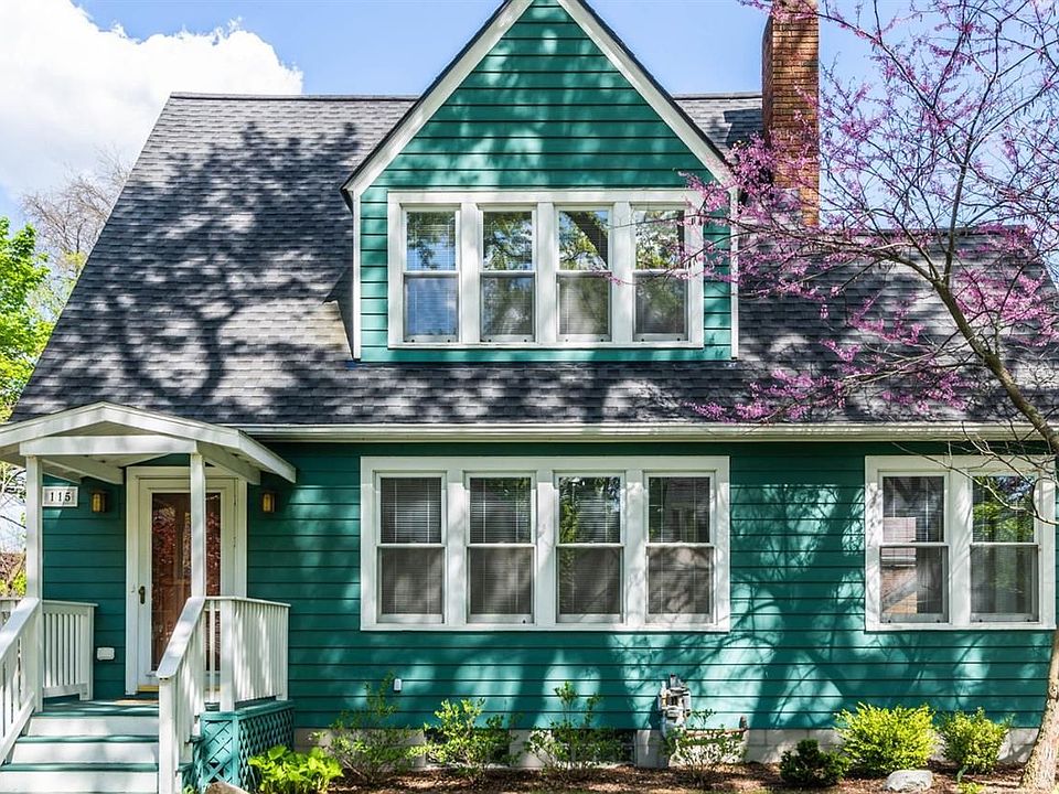 1st image of 115 Crest Ave