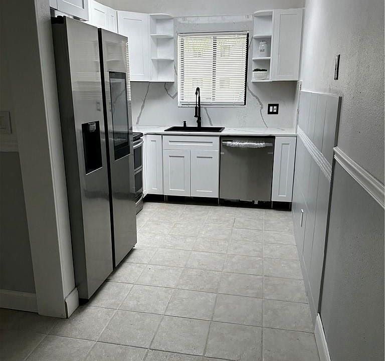 1st image of 1005 S Flagler Avenue #812
