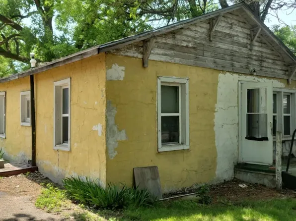 808 E 16TH, North Platte, NE 69101