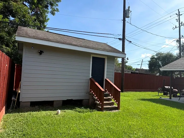 602 Fostoria Ln — Photo 6