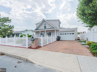 10615 Pine Needle Rd, Ocean City, MD 21842