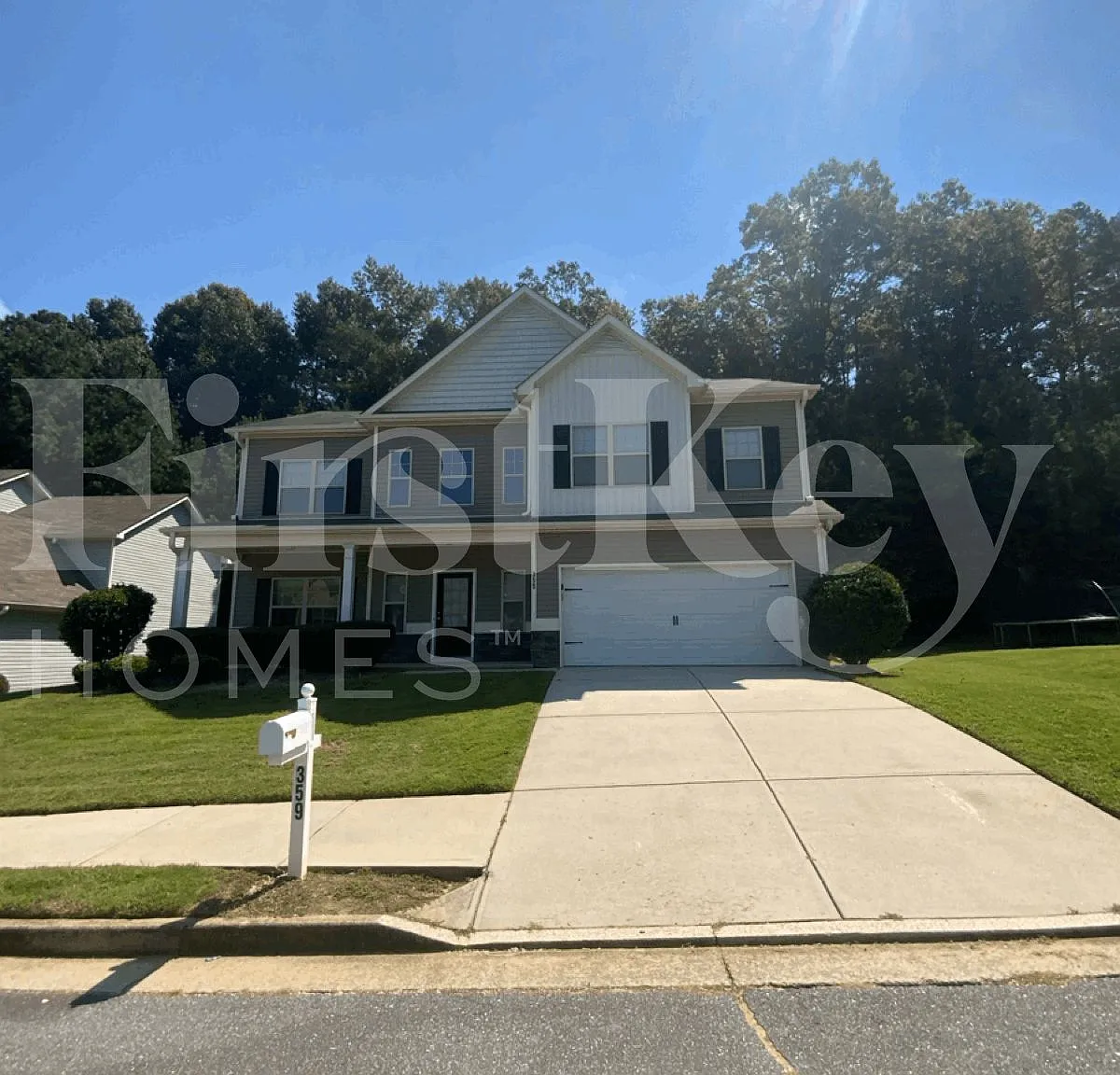 3 bed, 2.5 bath, 2378 sqft, $2,250 — Photo 1