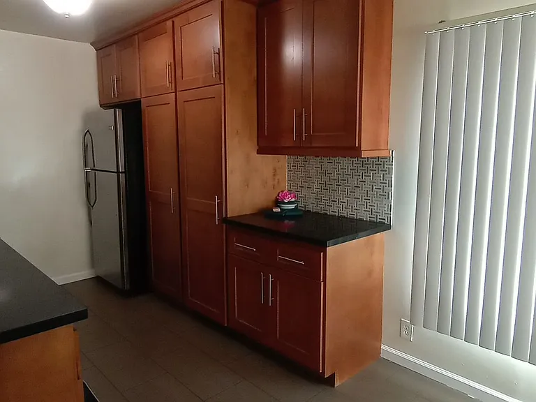 Keswick Court Apartments — Photo 29