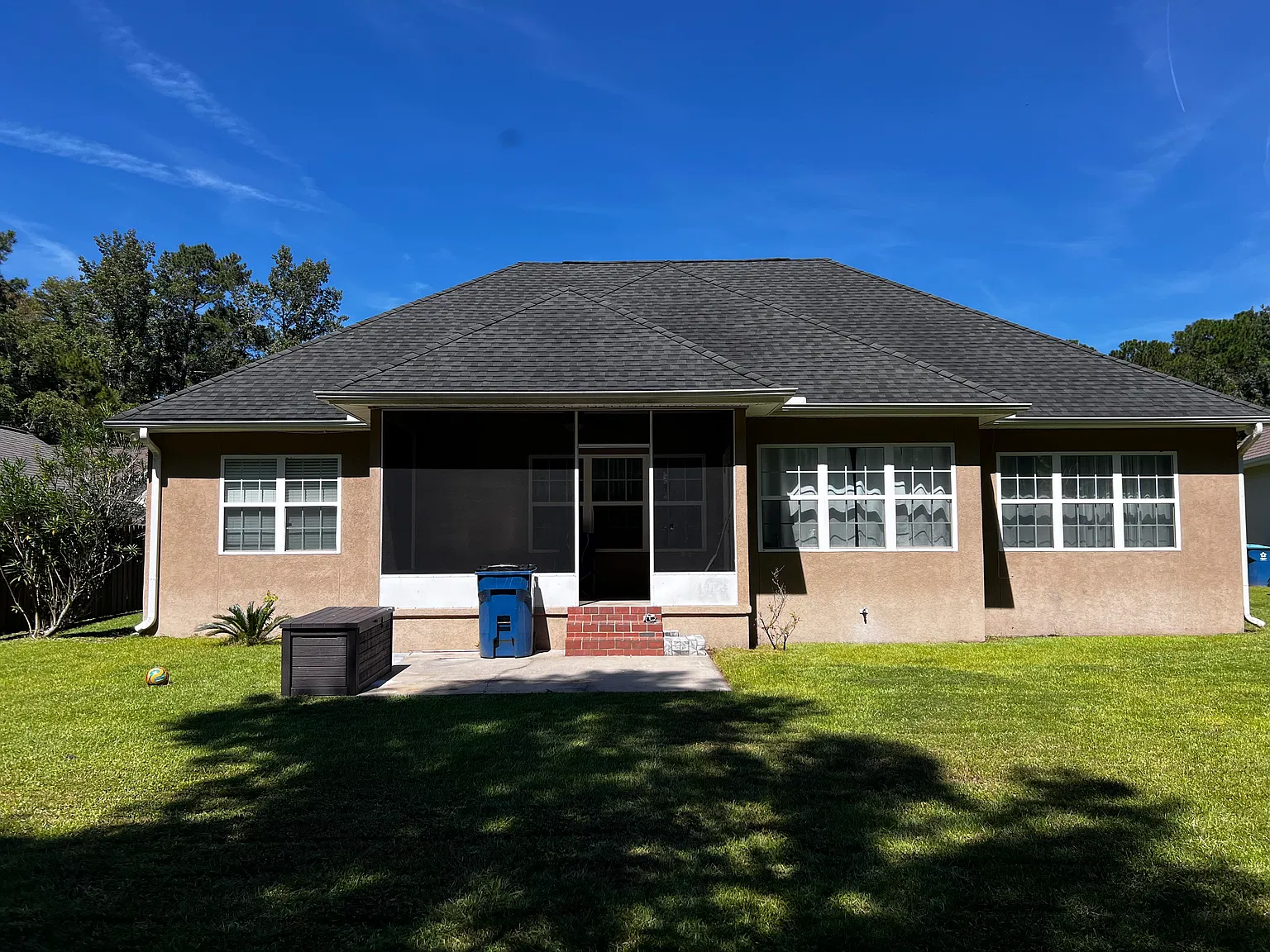 3 bed, 2309 sqft, $2,500 — Photo 3