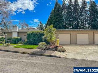 1040 Chestnut St NW, Salem, OR