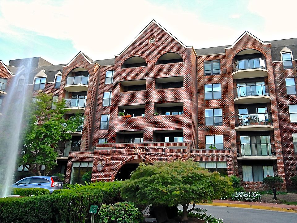 1st image of 2100 Lee Hwy APT 546