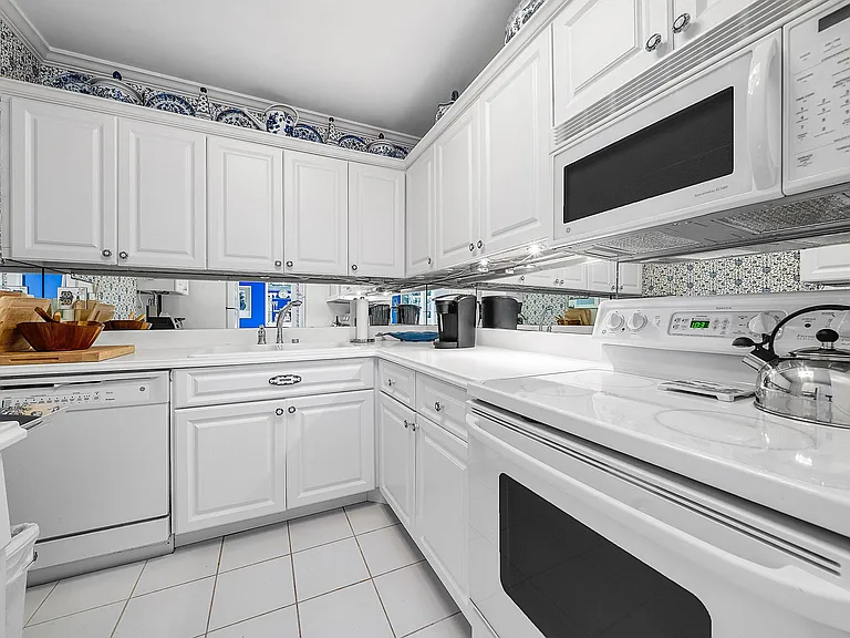 2600 N Flagler Dr #Penthouse 4 — Photo 22