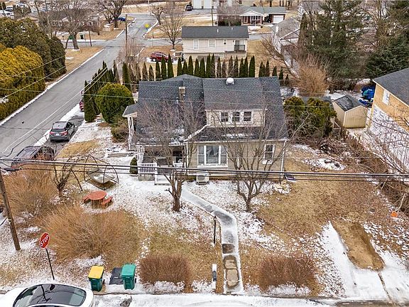 5th image of 3306 Jones Blvd