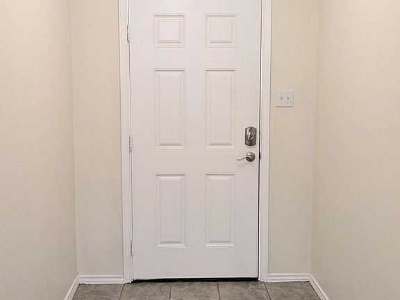 2nd image of 1009 Polmont Ct
