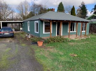 733 E Milton St, Lebanon, OR 97355
