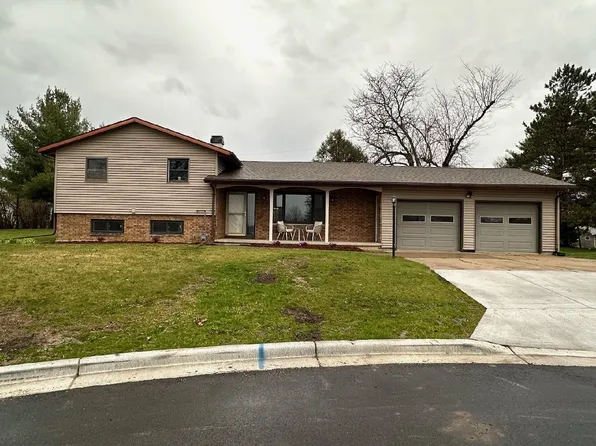 870 Jefferson St, Platteville, WI 53818