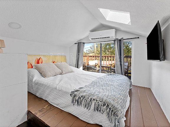 3rd image of 8505 N Lamar St #C