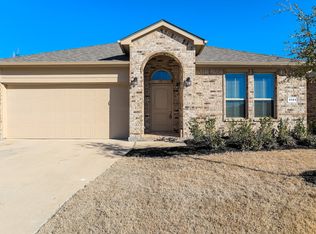 1121 Pierz Dr, Fort Worth, TX 76177