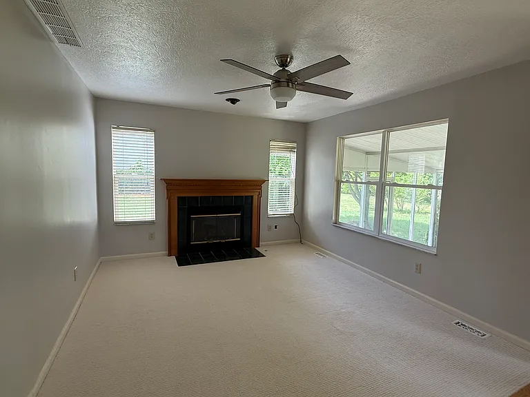 5990 Rings Rd — Photo 15