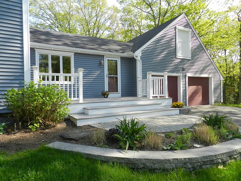 2nd image of 1 Cranberry Ln