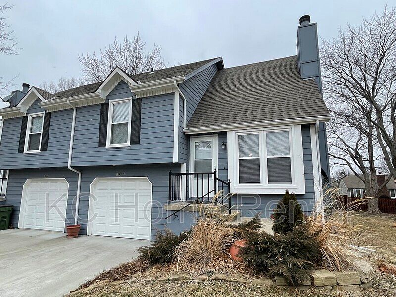 1st image of 1418 SE 7th Pl