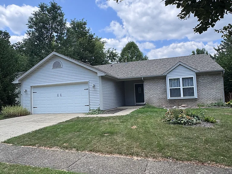 548 S Crimson Ct — Photo 1