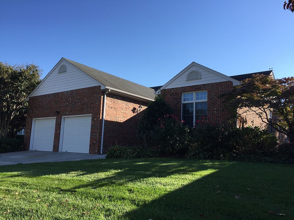 1st image of 4905 Breckstone Pl