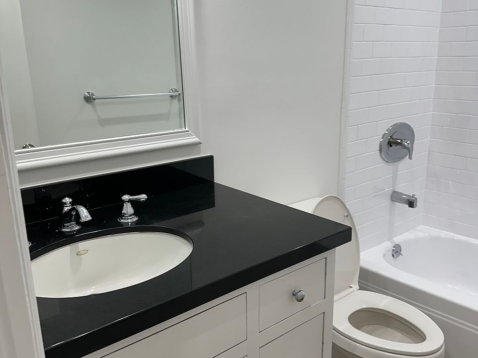 1st image of 9131 Cattaraugus Ave APT 6