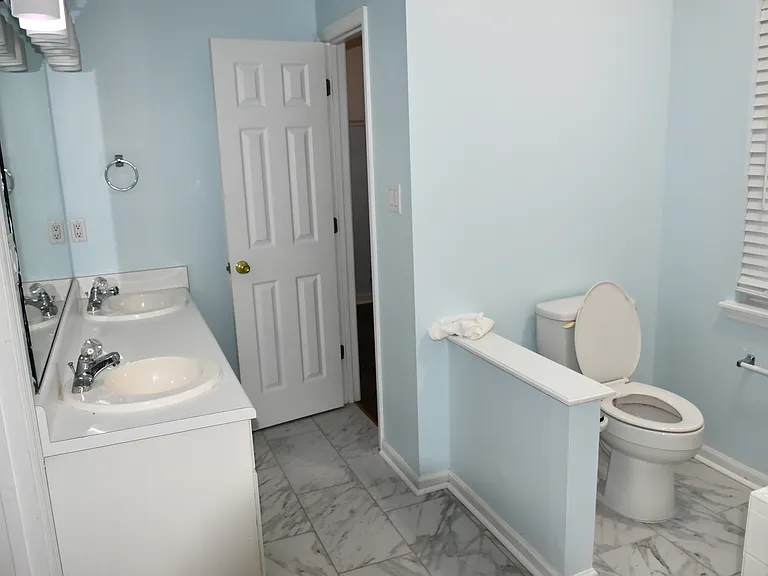 533 Oak Brook Dr — Photo 33
