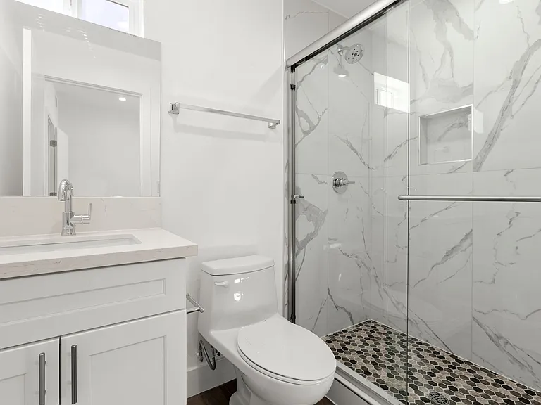 1034 N Oxford Ave — Photo 44