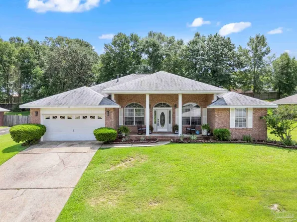 446 Turnberry Rd, Cantonment, FL 32533