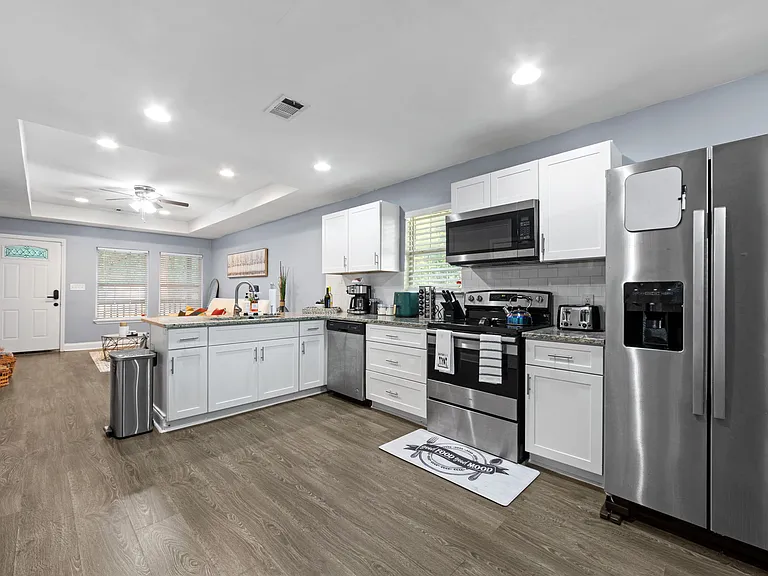 2792 Waters Rd SW — Photo 4