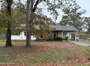 102 Paradise Cir, Havelock, NC 28532