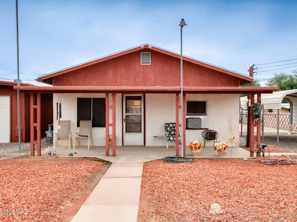 1749 W Higgins Ln, Tucson, AZ 85705