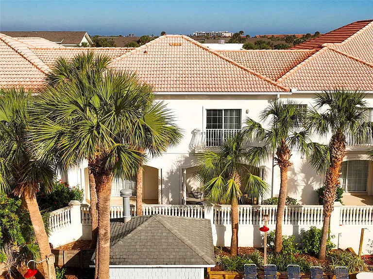 361 Royal Caribbean Ct #2-ID1253541P — Photo 38