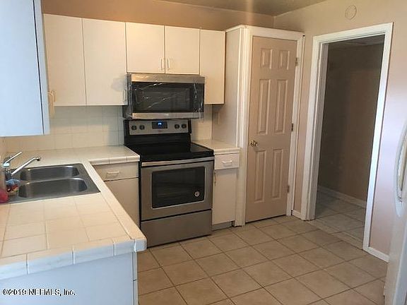 5th image of 6154 Autlan Dr
