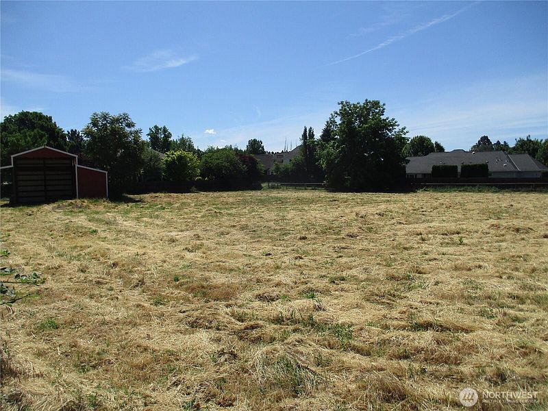 2nd image of 2499 Cottonwood Road