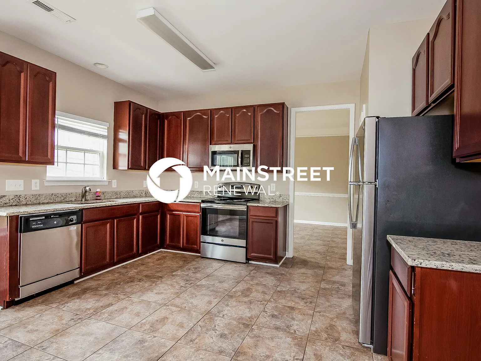 1406 Old Tree Ln — Photo 3