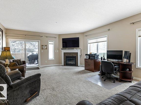 4th image of 260 Sturgeon Rd #101