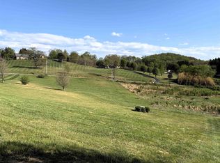7005 Scottsdale Rd, Fairmont, WV 26554